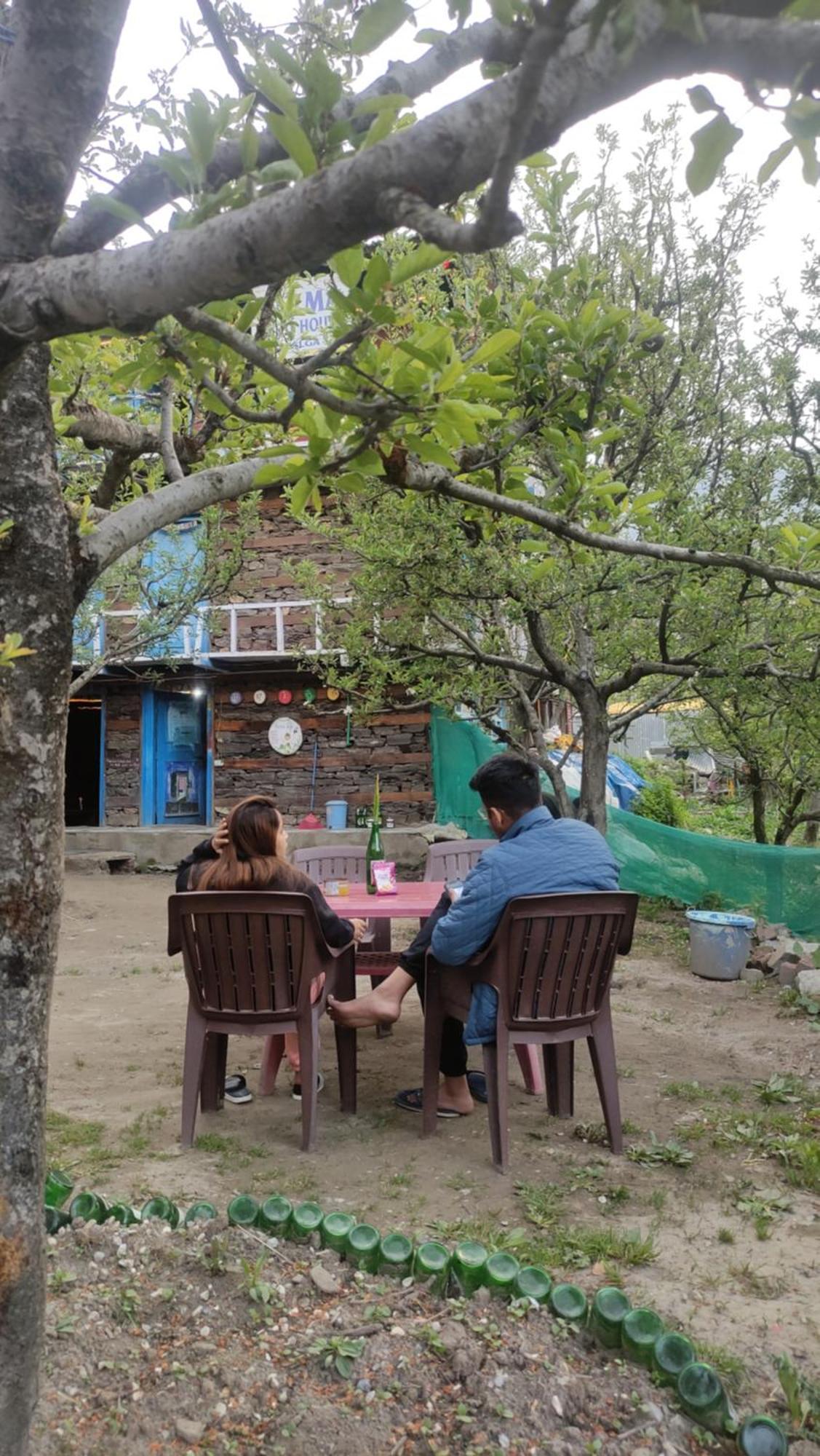 Karma Guest House And Cafe Kalgha Exterior photo