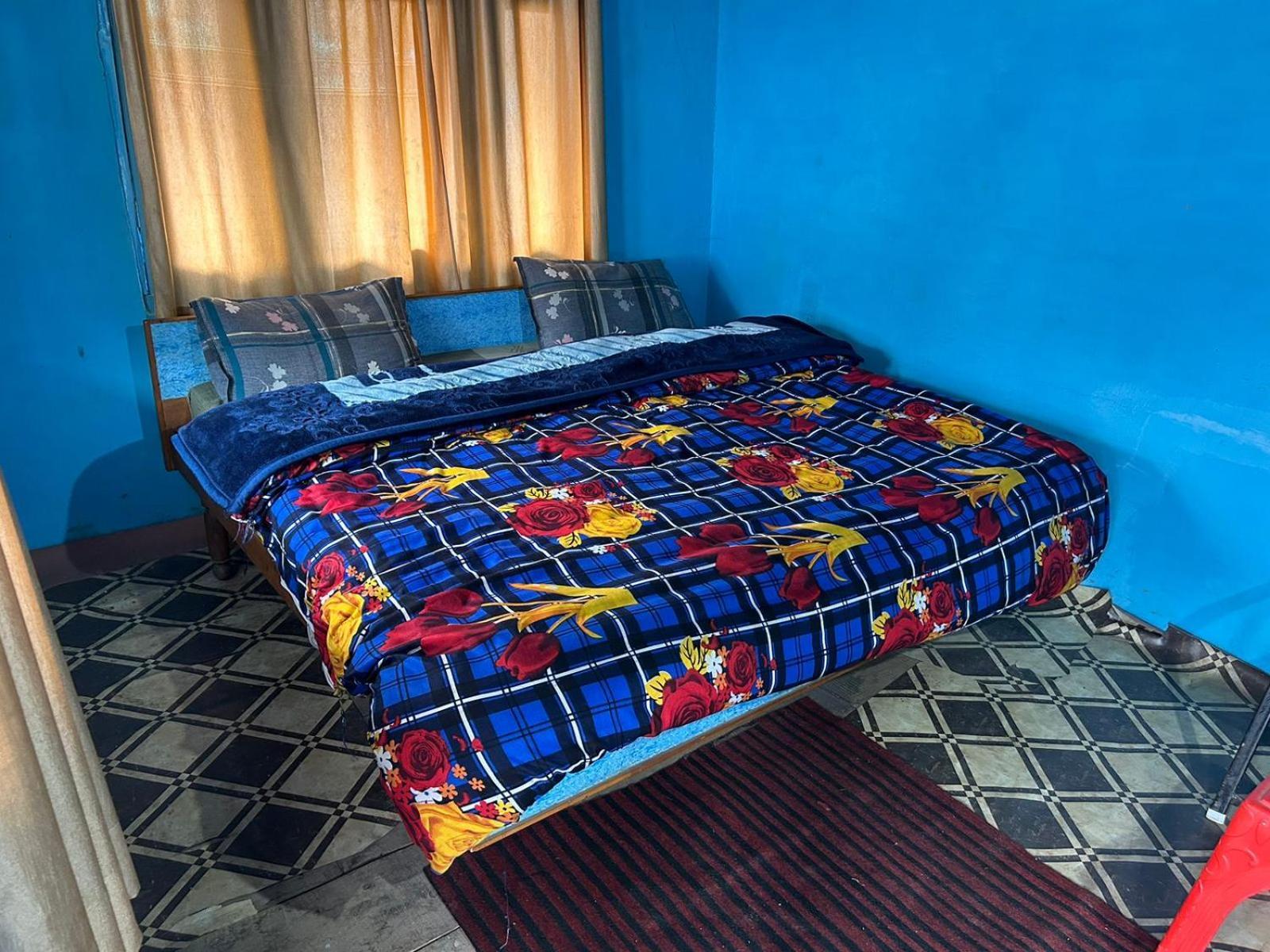 Karma Guest House And Cafe Kalgha Room photo